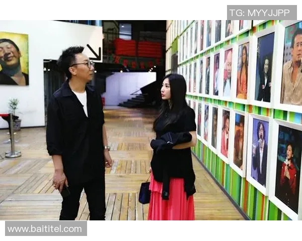 足球明星与女星携手共度甜蜜时光揭秘他们的爱情故事与生活点滴